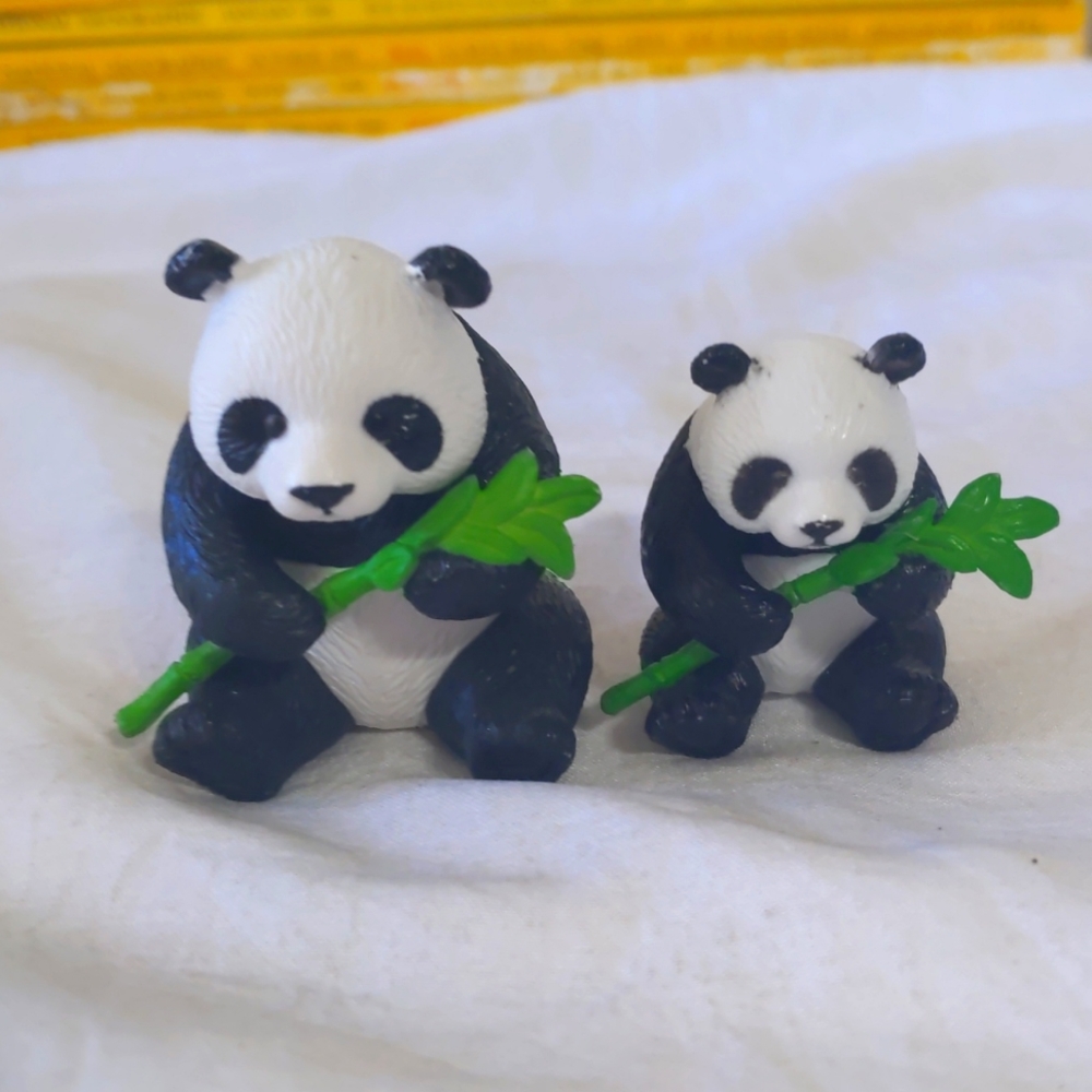 Panda Cute Cartoon Chinese Style Animal Figurines Micro Landscape Art Craftworks